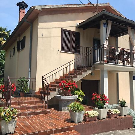 Apartman Elvis Lovran Exterior foto