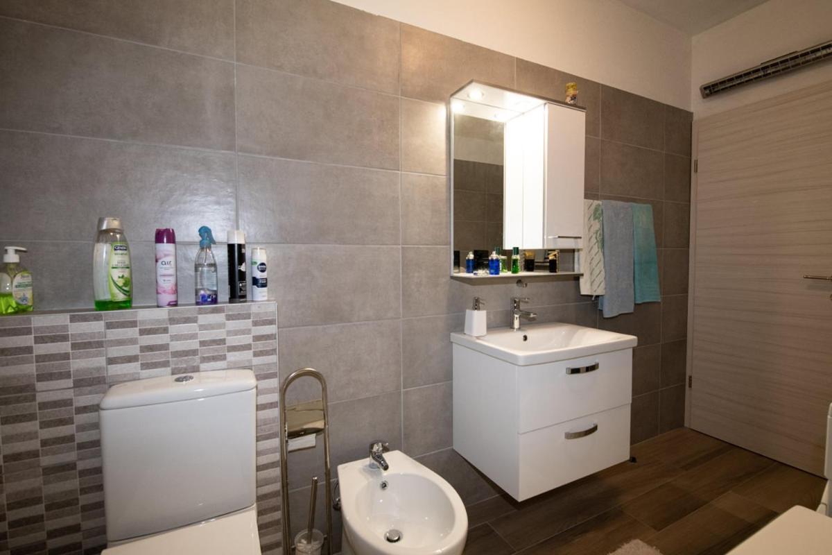Apartman Elvis Lovran Exterior foto